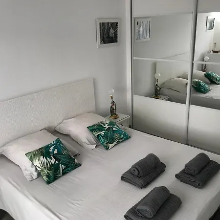Apartment Rico Beach *