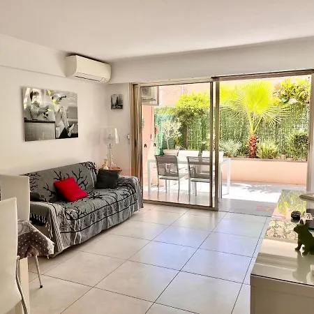 Apartment Rico Beach Cannes